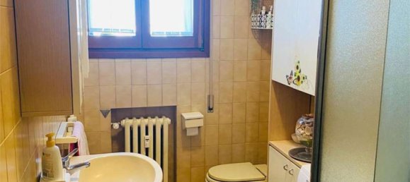 3-Zimmer Wohnung in Bologna, Italy, Nr. 215365 3