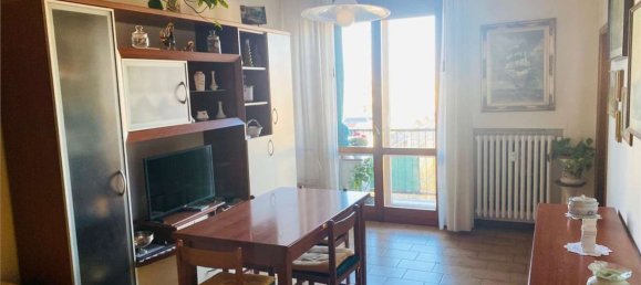 3-Zimmer Wohnung in Bologna, Italy, Nr. 215365 5