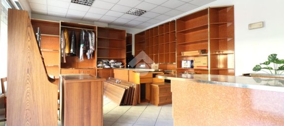 2 Schlafzimmer Haus in Bastida Pancarana, Italy, Nr. 102767 5