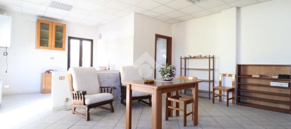 2 Schlafzimmer Haus in Bastida Pancarana, Italy, Nr. 102767 21