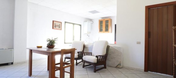 2 Schlafzimmer Haus in Bastida Pancarana, Italy, Nr. 102767 3