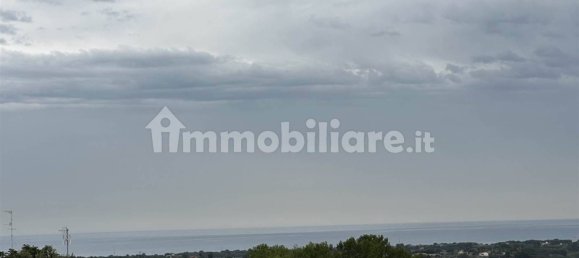 Apartamento de 3 dormitorios en Casalbordino, Italy No. 330465 9