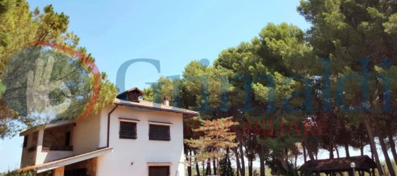 8 rooms Villa in Taranto, Italy No. 110858 2