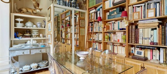 2 bedrooms Apartment in Paris, France No. 177411 6