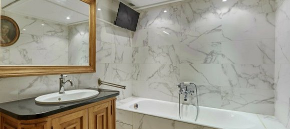 2 bedrooms Apartment in Paris, France No. 177411 21