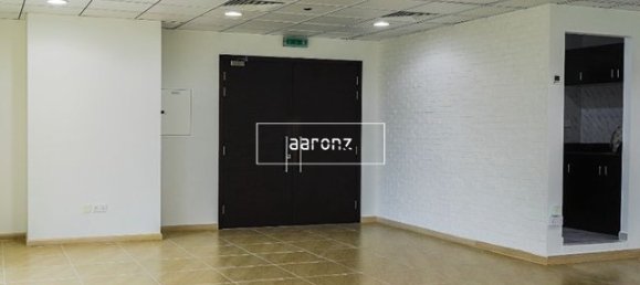109.8m² Office in Business Bay, UAE No. 65791 2