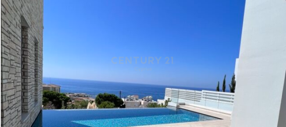 4 bedrooms Villa in Paphos, Cyprus No. 6297 3