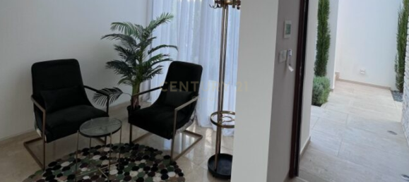 4 bedrooms Villa in Paphos, Cyprus No. 6297 10