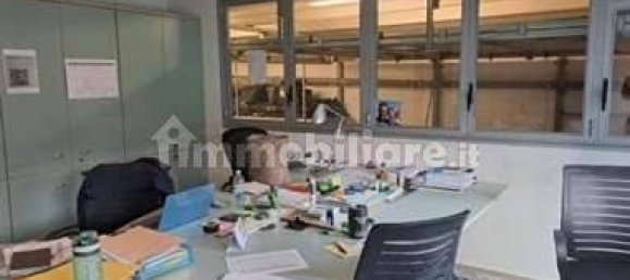 Коммерческая недвижимость с 2 комнатами в Милан, Италия № 341947 19