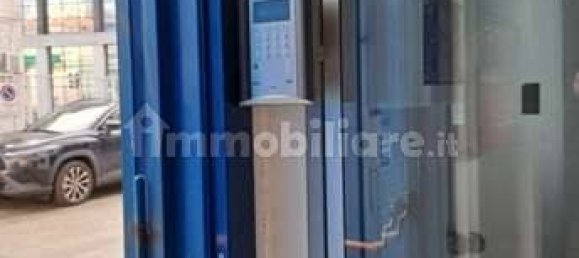 Коммерческая недвижимость с 2 комнатами в Милан, Италия № 341947 4