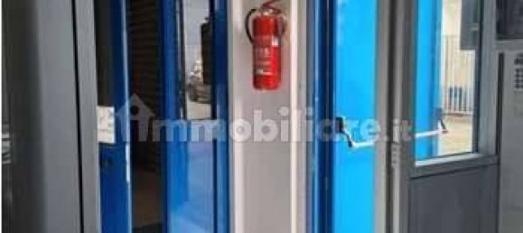 Коммерческая недвижимость с 2 комнатами в Милан, Италия № 341947 6