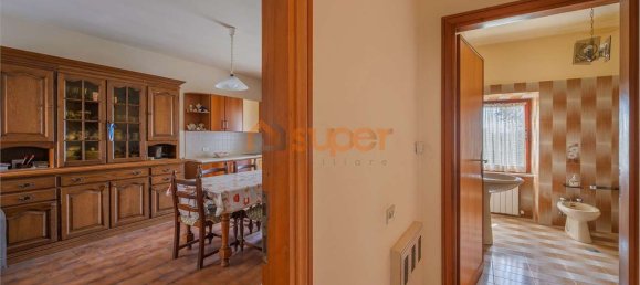 8 rooms House in Perugia, Italy No. 265763 14