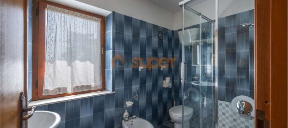 8 rooms House in Perugia, Italy No. 265763 3