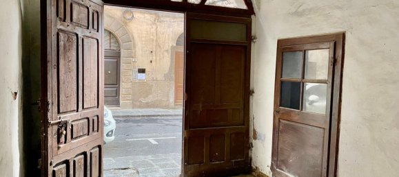 196m² Commercial property in Massa Marittima, Italy No. 315378 16