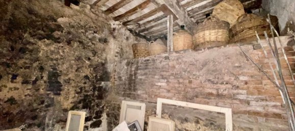 196m² Commercial property in Massa Marittima, Italy No. 315378 11