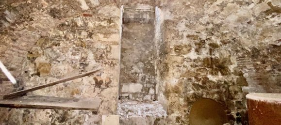 196m² Commercial property in Massa Marittima, Italy No. 315378 8