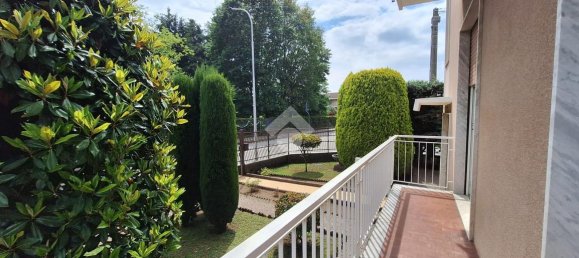 6 rooms Villa in Inveruno, Italy No. 139701 8