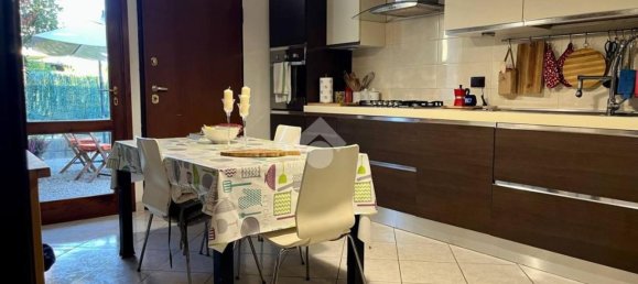 3 Schlafzimmer Villa in Altopascio, Italy, Nr. 358290 10