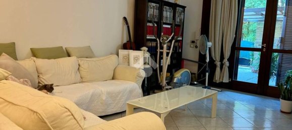 3 Schlafzimmer Villa in Altopascio, Italy, Nr. 358290 5