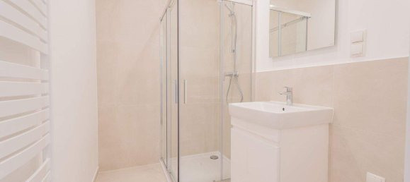 3 rooms Apartment in Favoriten, Austria No. 204404 6