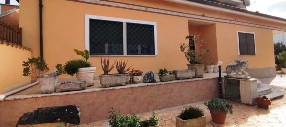 Villa de 6 habitaciónes en Pomezia, Italy No. 228145 7