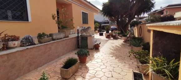 Villa de 6 habitaciónes en Pomezia, Italy No. 228145 9