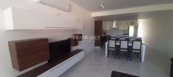 2 bedrooms Maisonette in Victoria, Malta No. 5883 7
