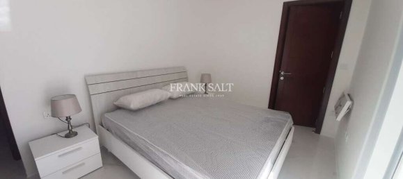 2 bedrooms Maisonette in Victoria, Malta No. 5883 9