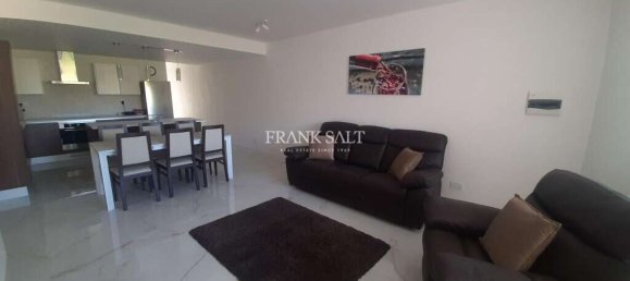 2 bedrooms Maisonette in Victoria, Malta No. 5883 5