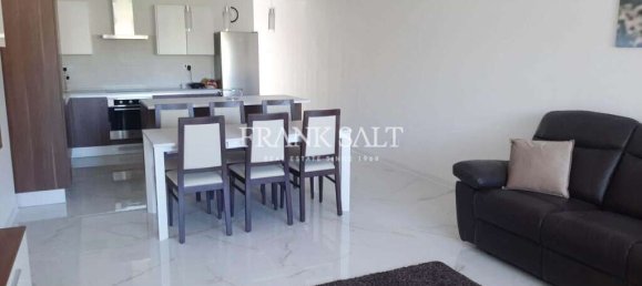 2 bedrooms Maisonette in Victoria, Malta No. 5883 6