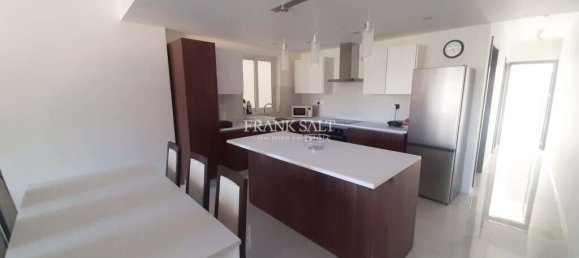 2 bedrooms Maisonette in Victoria, Malta No. 5883 3