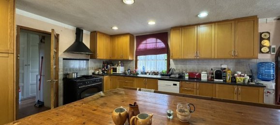 Casa T5 em Girona, Spain N.º 180223 17