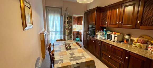 3 Schlafzimmer Wohnung in Turin, Italy, Nr. 173918 11