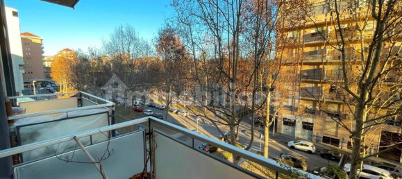 3 Schlafzimmer Wohnung in Turin, Italy, Nr. 173918 16