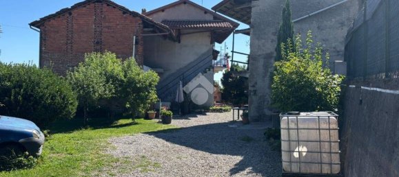 Casa T2 em Varallo Pombia, Italy N.º 300395 3