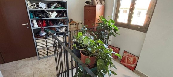 Casa T2 em Varallo Pombia, Italy N.º 300395 21