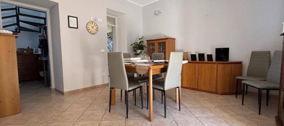 Casa T2 em Varallo Pombia, Italy N.º 300395 31