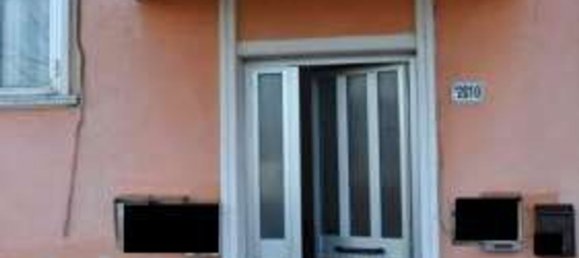 5 rooms Apartment in Zimella, Italy No. 289708 6