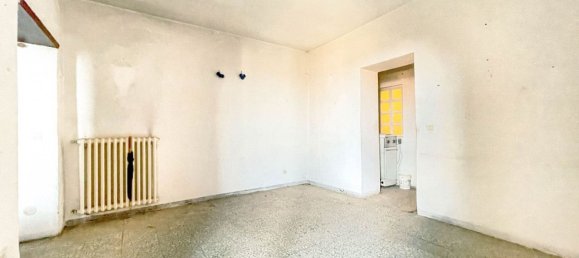 3 Schlafzimmer Wohnung in Oleggio, Italy, Nr. 377470 5