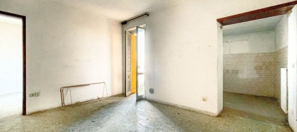 3 Schlafzimmer Wohnung in Oleggio, Italy, Nr. 377470 7