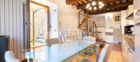 2 bedrooms House in Nocera Umbra, Italy No. 128383 2