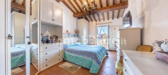 2 bedrooms House in Nocera Umbra, Italy No. 128383 5