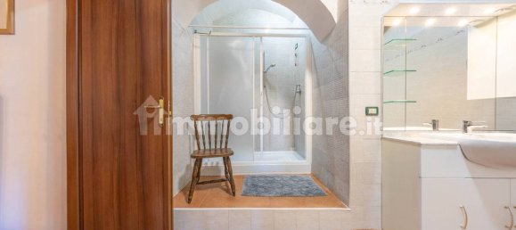 2 bedrooms House in Nocera Umbra, Italy No. 128383 8