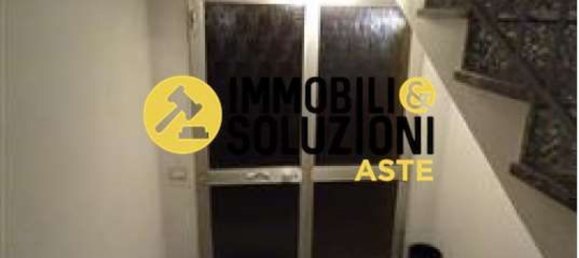 Квартира с 3 комнатами в Горла Миноре, Италия № 10542 4