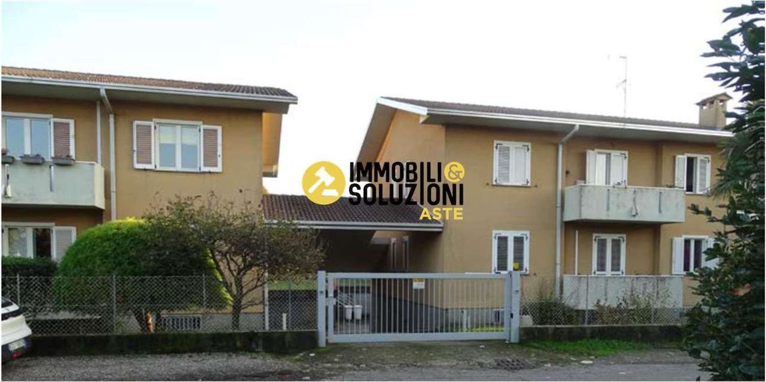 Квартира с 3 комнатами в Горла Миноре, Италия № 10542