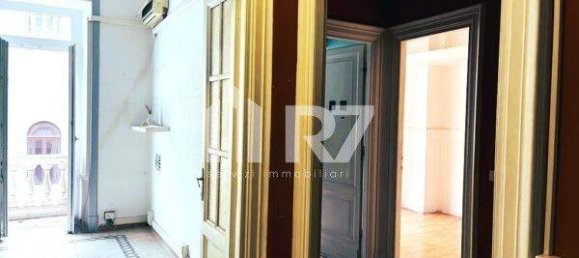 2 bedrooms Apartment in Rome, Italy No. 48580 9
