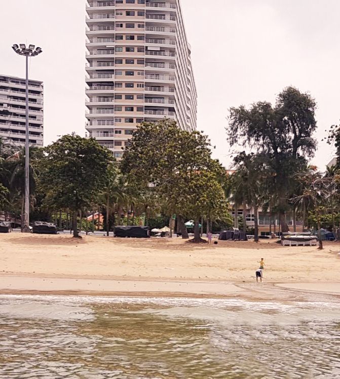 Appartement à Pattaya, Thailand 140m² No. 67861