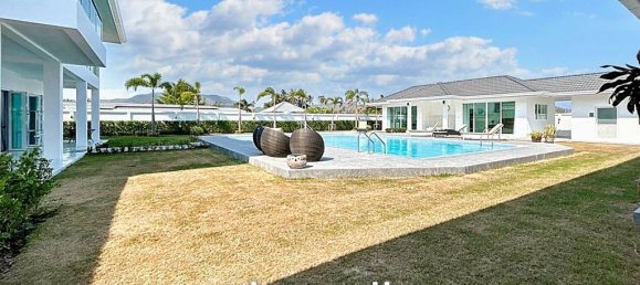 7 bedrooms Villa in Hua Hin, Thailand No. 13303 9