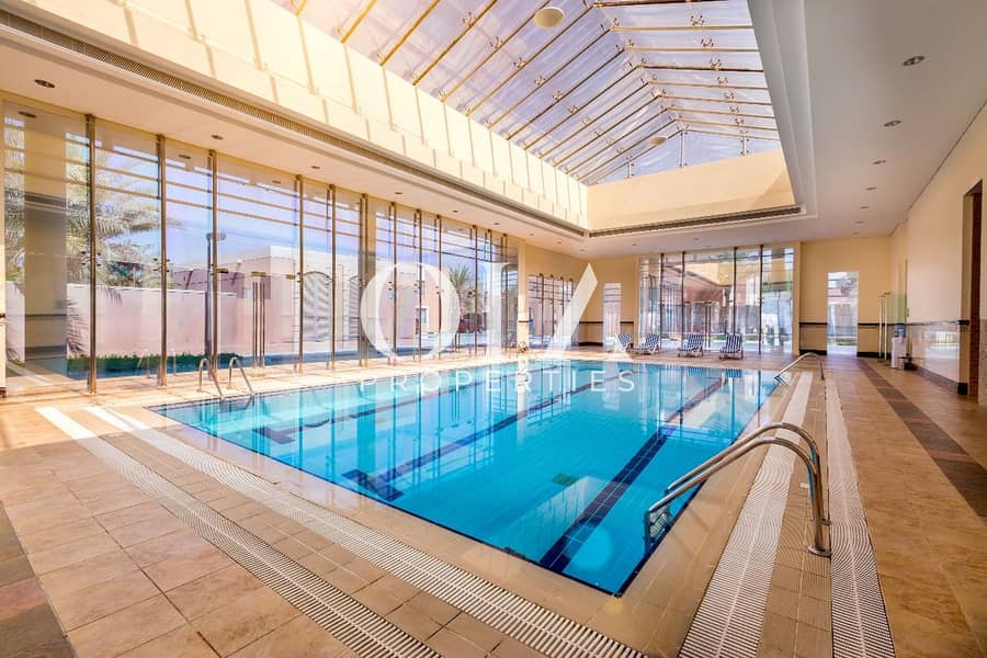 4 bedrooms Villa in Abu Dhabi, UAE No. 18881