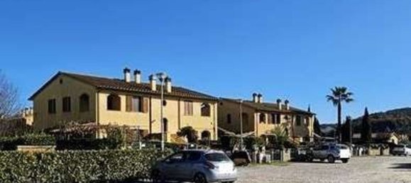 6 غرف نوم شقة في Montescudaio, Italy رقم 336741 2